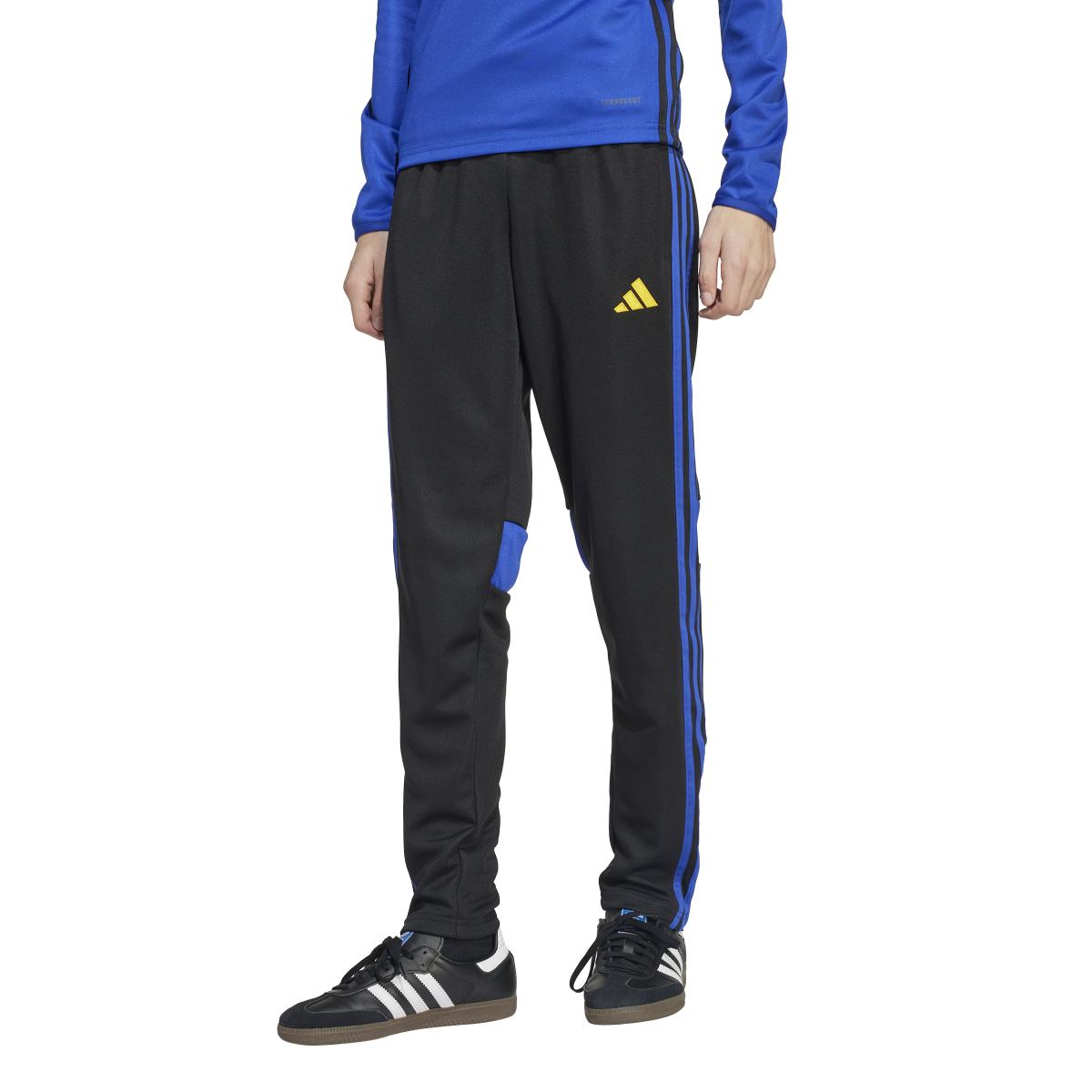 product/a/d/adidas_jw4611_black-selubl-creyel_2.jpg