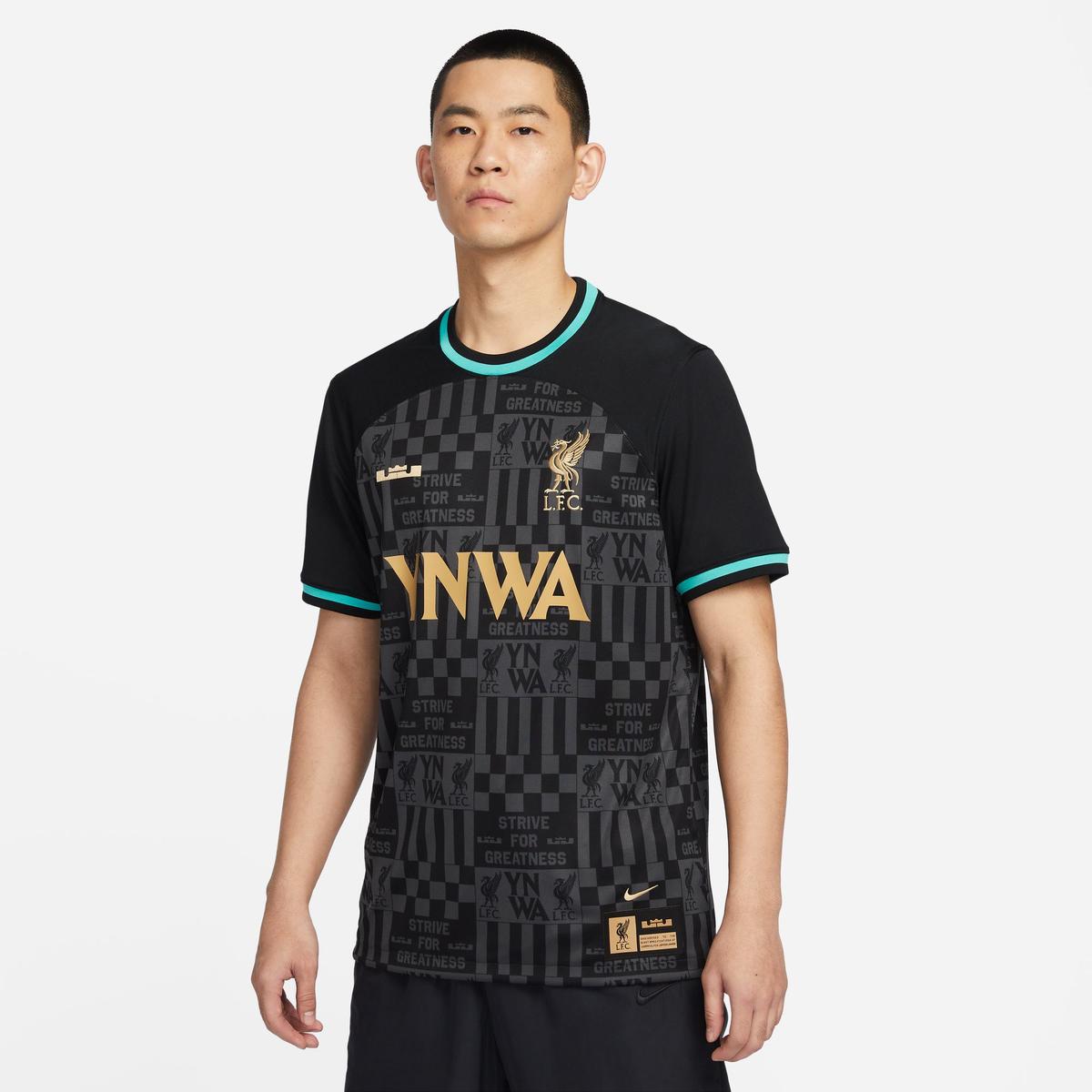 LeBron James × リヴァプールFC Stadium YNWAシャツ Jersey Liverpool FC Stadium x Lebron James | Foot-Store
