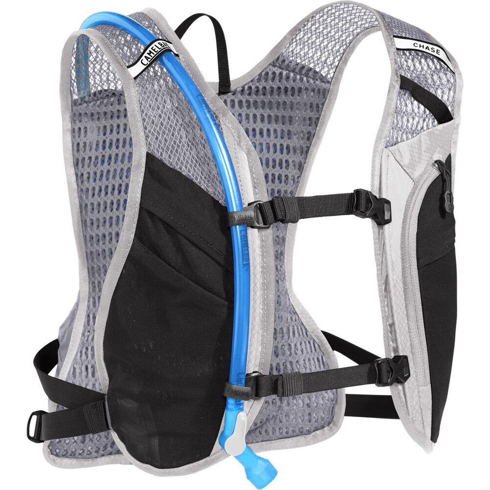 product/c/a/camelbak_2415002000_silver-black_2.jpg