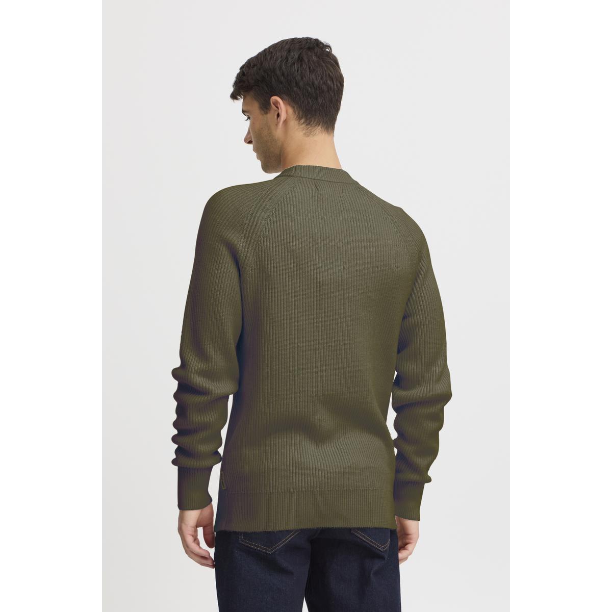 product/c/a/casual-friday_20504998-190413_5.jpg