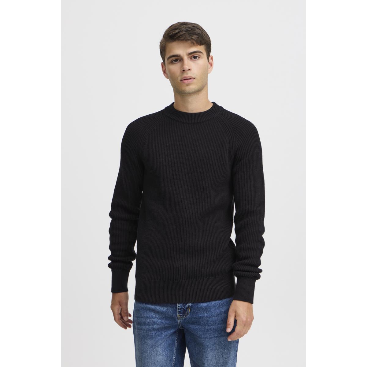 product/c/a/casual-friday_20504998-194013_4.jpg