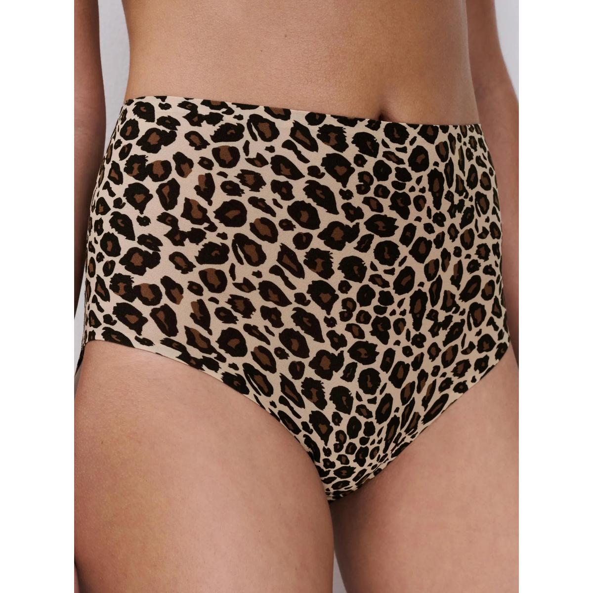 product/c/h/chantelle_c11d70-0oz_leopard-nu_4.jpg