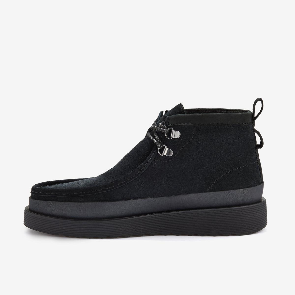 product/c/l/clarks_261834617025_black-suede_2.jpg