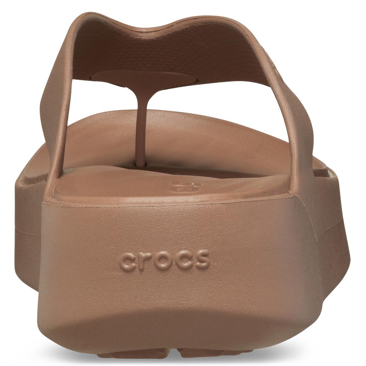 product/c/r/crocs_209410-2q9_latte_3.jpg