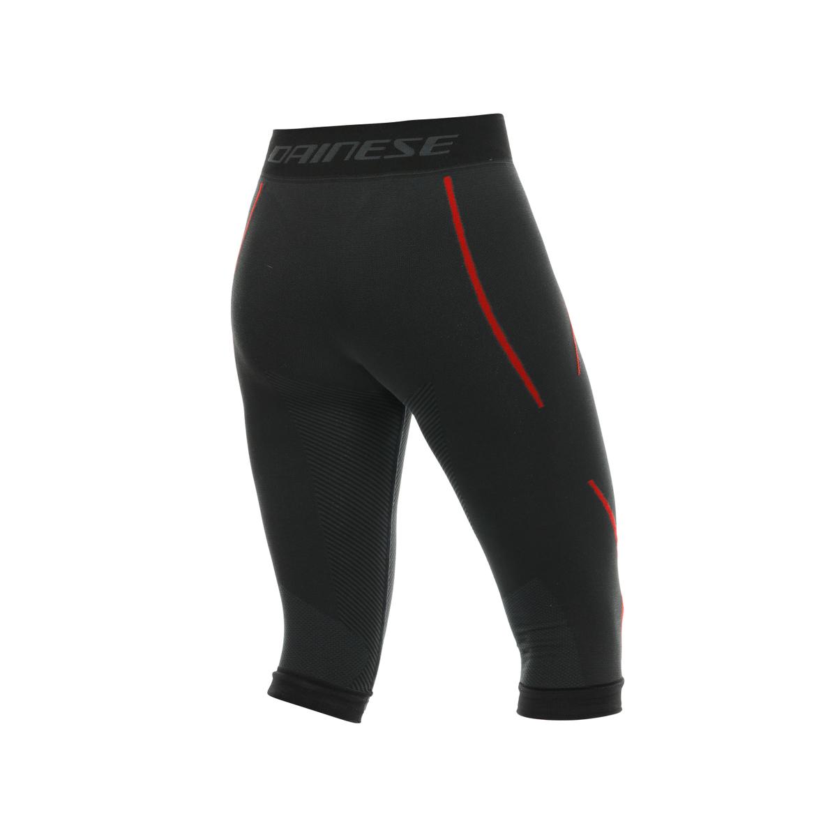 product/d/a/dainese_2049100008-606_black-red_2.jpg