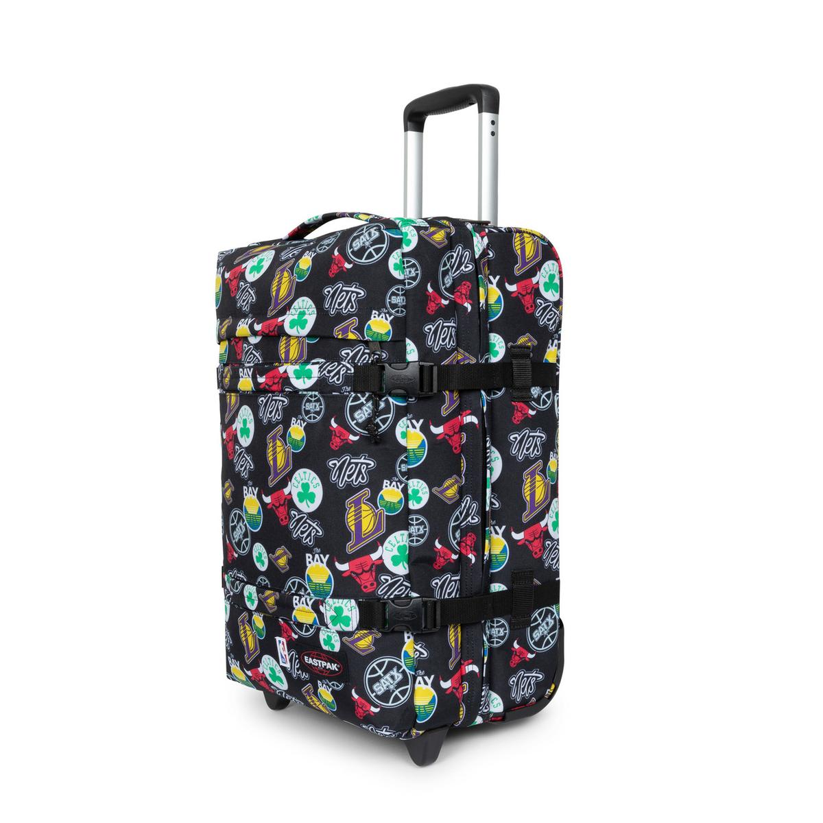 product/e/a/eastpak-ek0a5ba75z6-nba-team-pattern-3.jpg