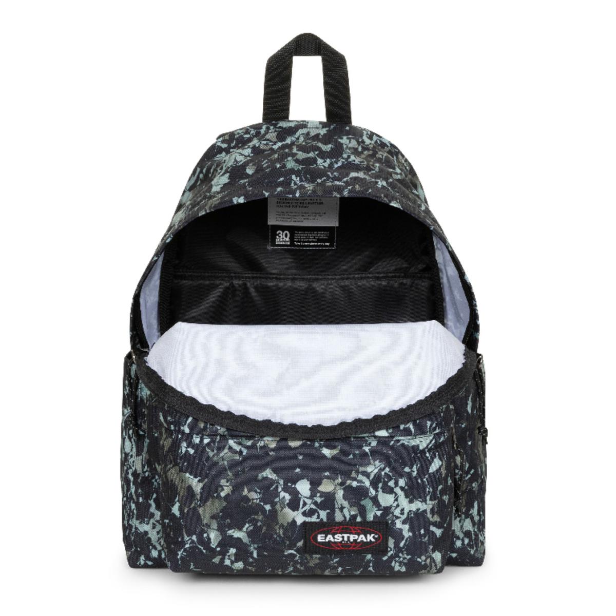 product/e/a/eastpak-ek0a5bg45w7-camouflora-dark-15.jpg