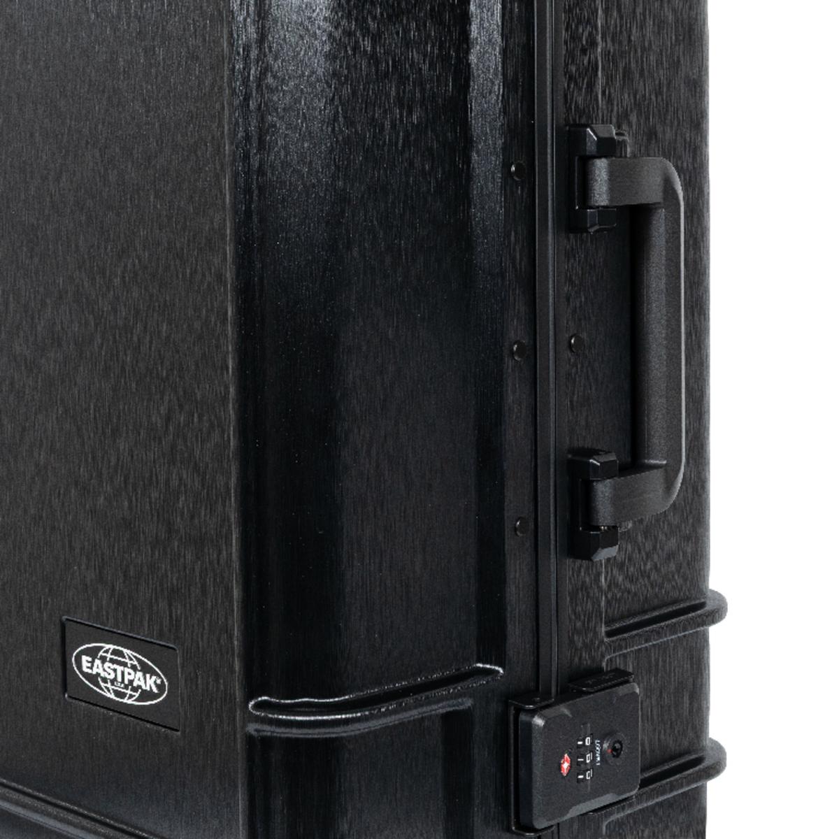 product/e/a/eastpak-ek0a5bjg4z5-brushed-black-9.jpg