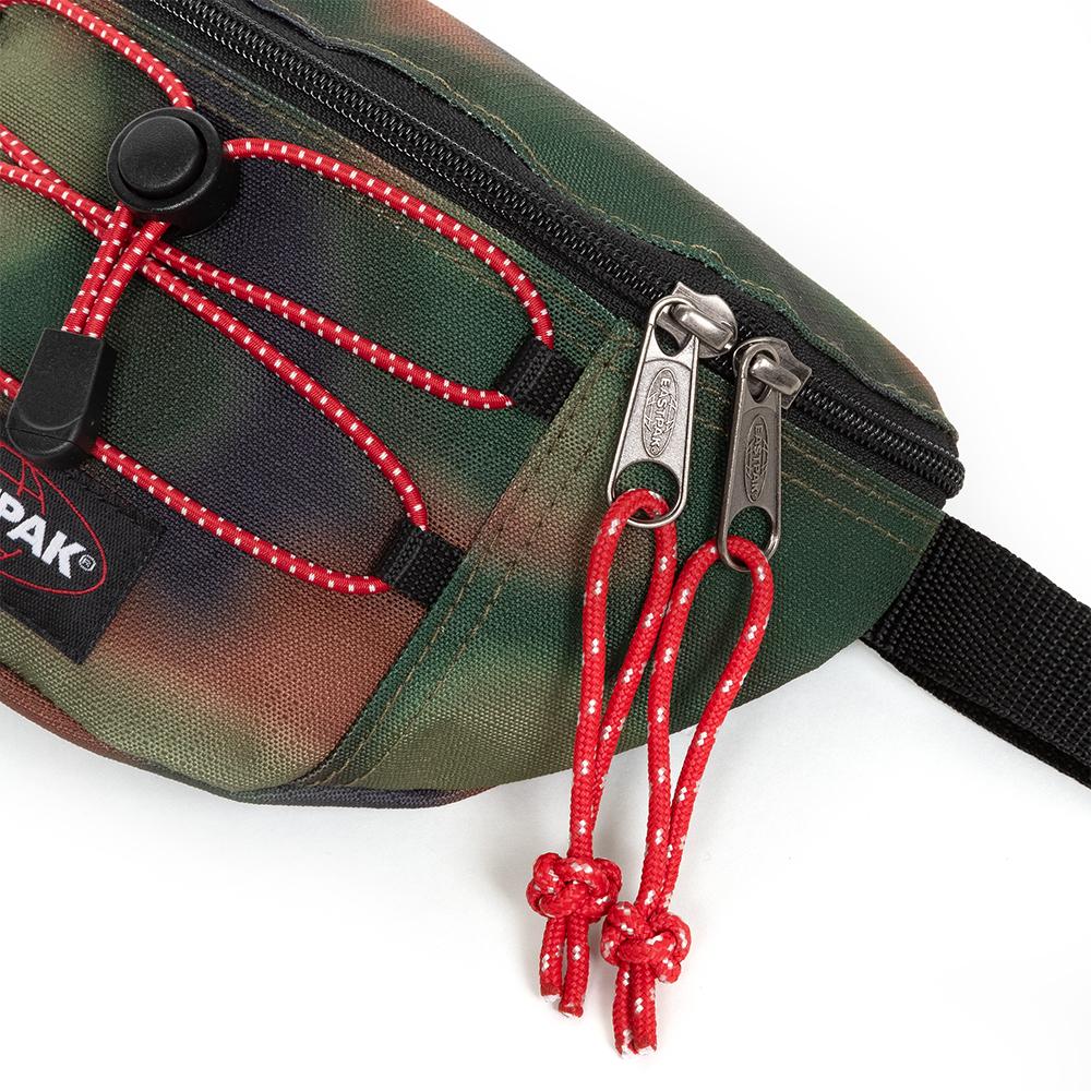 product/e/a/eastpak_ek0000745o4_5o4-outsite-camo_4.jpg
