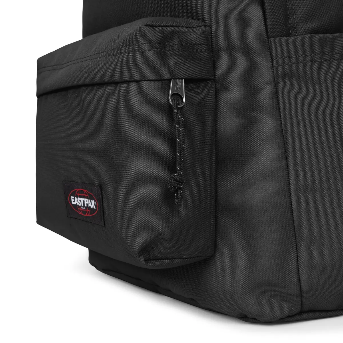 product/e/a/eastpak_ek0a5bik008_black_4.jpg