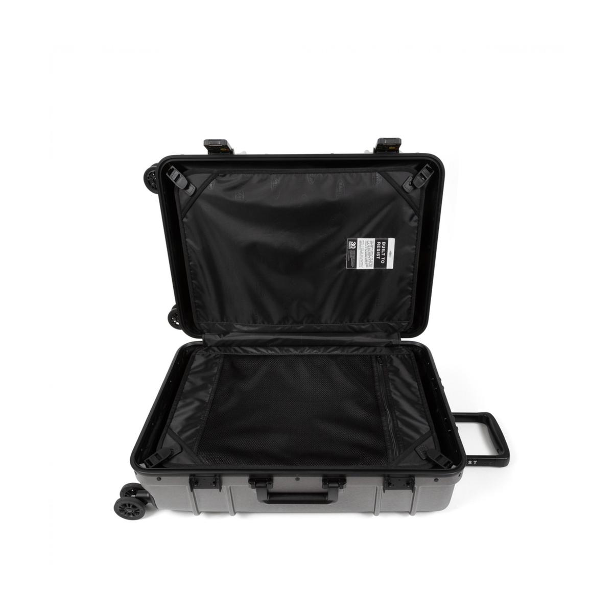 product/e/a/eastpak_ek0a5bjf4s1_brushed-metal_12.jpg