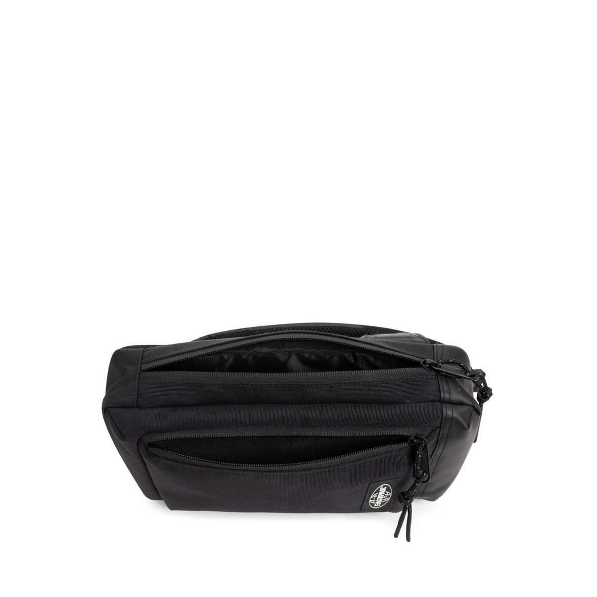 product/e/a/eastpak_ek0a5bkj4t6_on-black_6.jpg