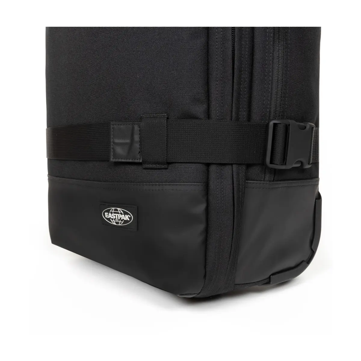 product/e/a/eastpak_ek0a5bkl4t6_on-black_13.jpg
