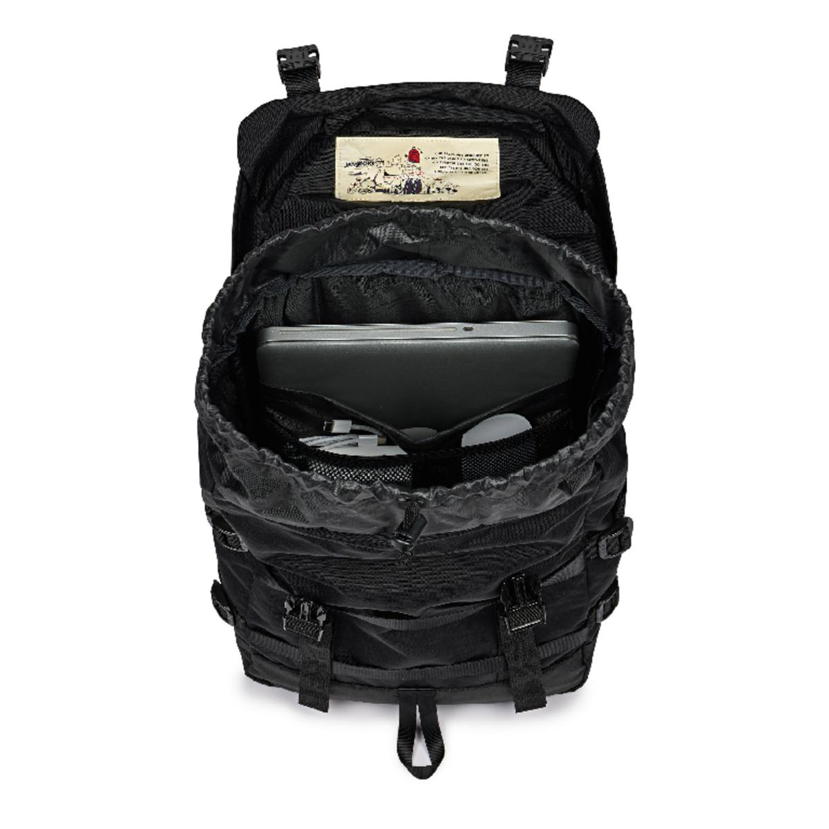 product/e/a/eastpak_ek0a5blin55_black_14.jpg