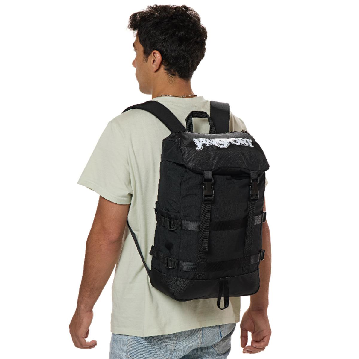 product/e/a/eastpak_ek0a5blin55_black_3.jpg