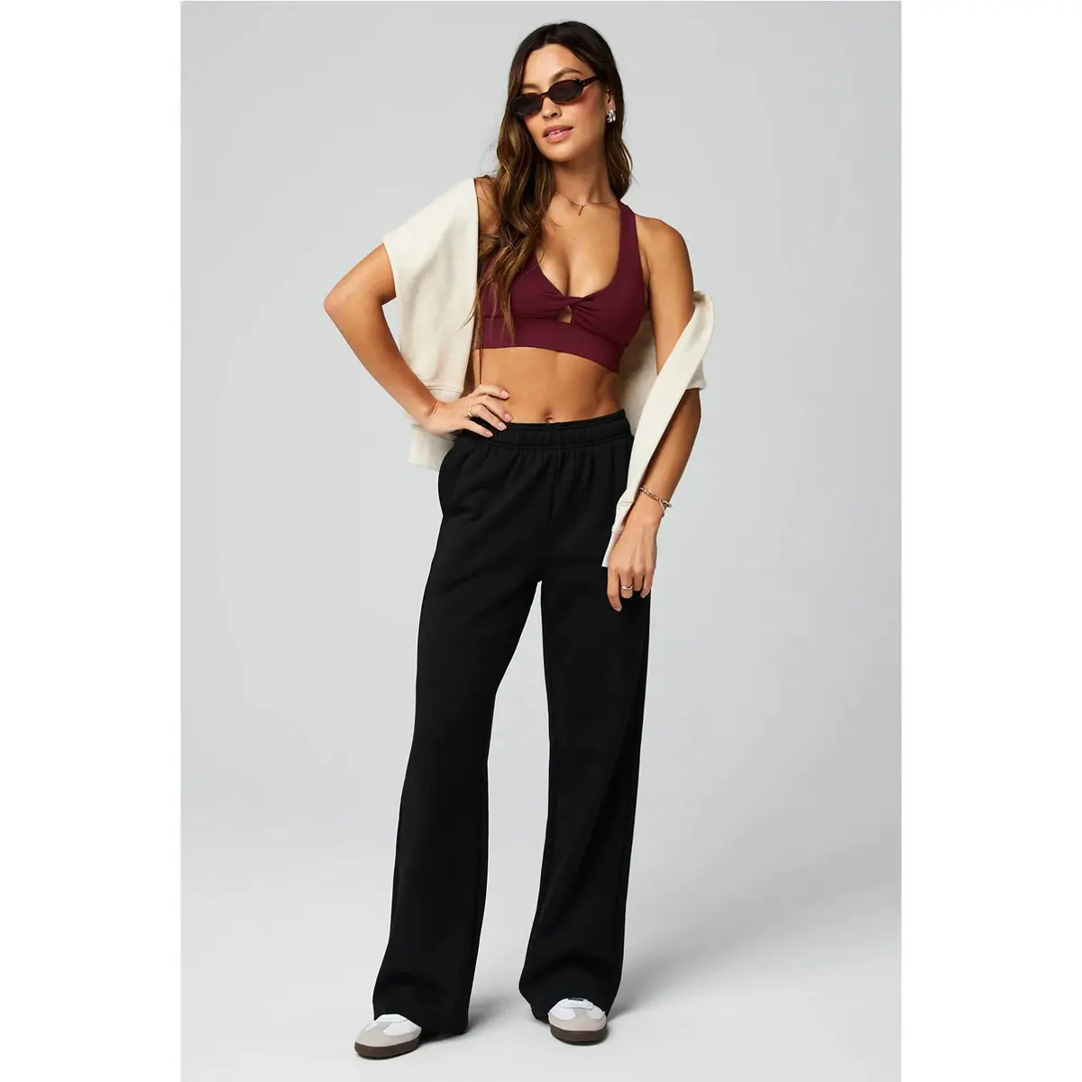 product/f/a/fabletics_ba2044049-6932_merlot_3.jpg