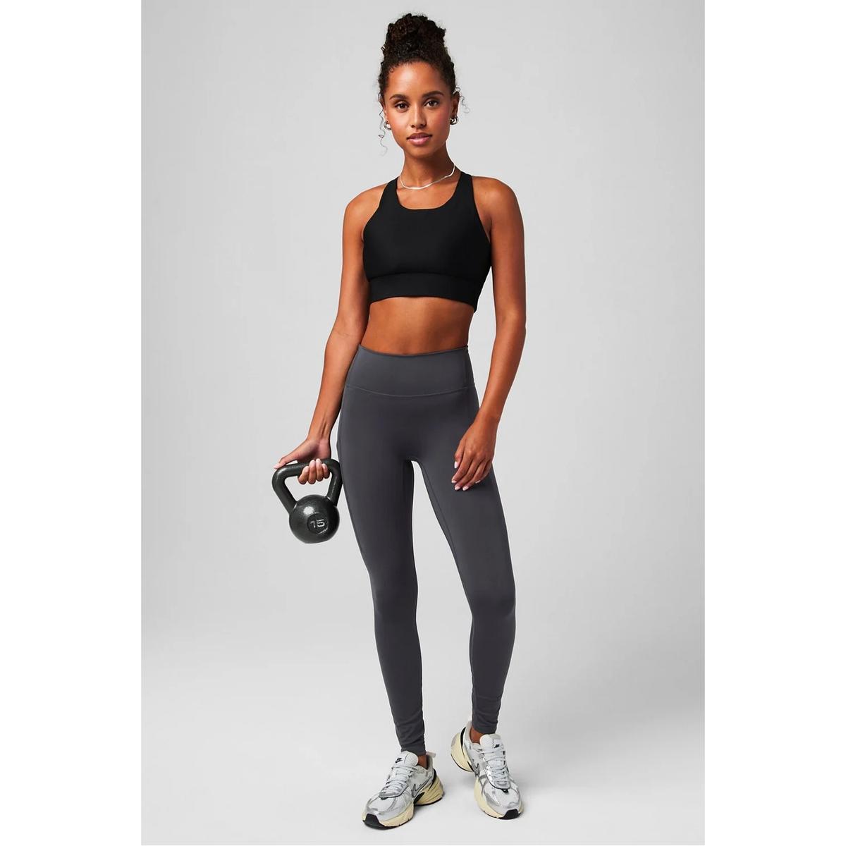 product/f/a/fabletics_ba2149174-0001_black_3.jpg