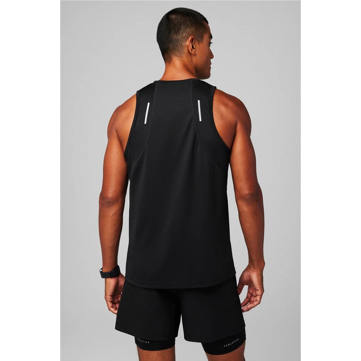 product/f/a/fabletics_le2356391-0001_black_2.jpg