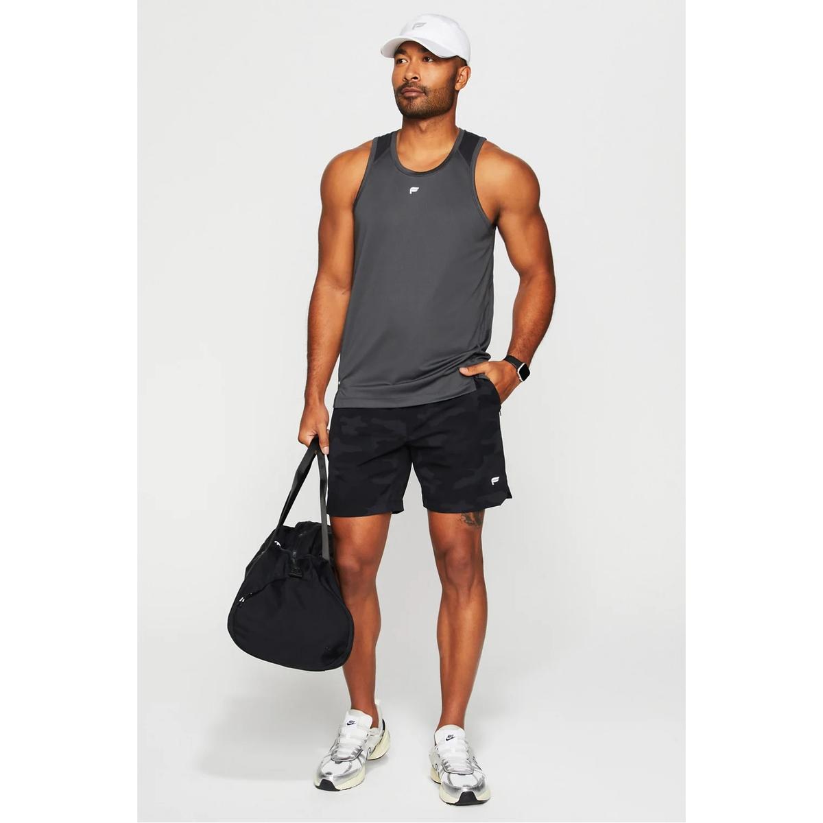 product/f/a/fabletics_le2356391-0770_onyx_3.jpg