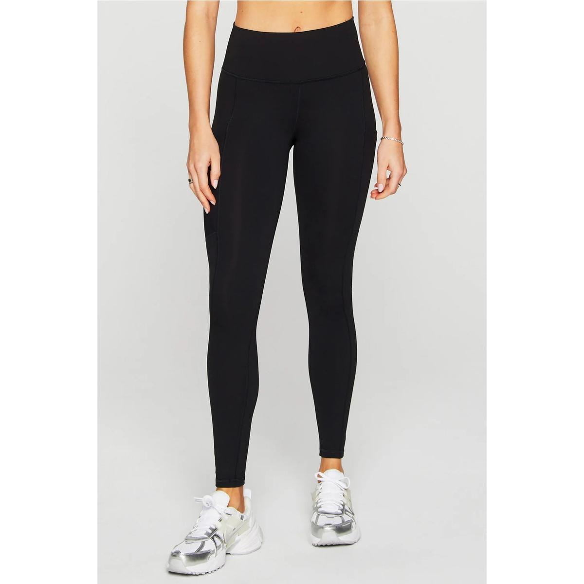 product/f/a/fabletics_lg1937944-0001_black_3.jpg