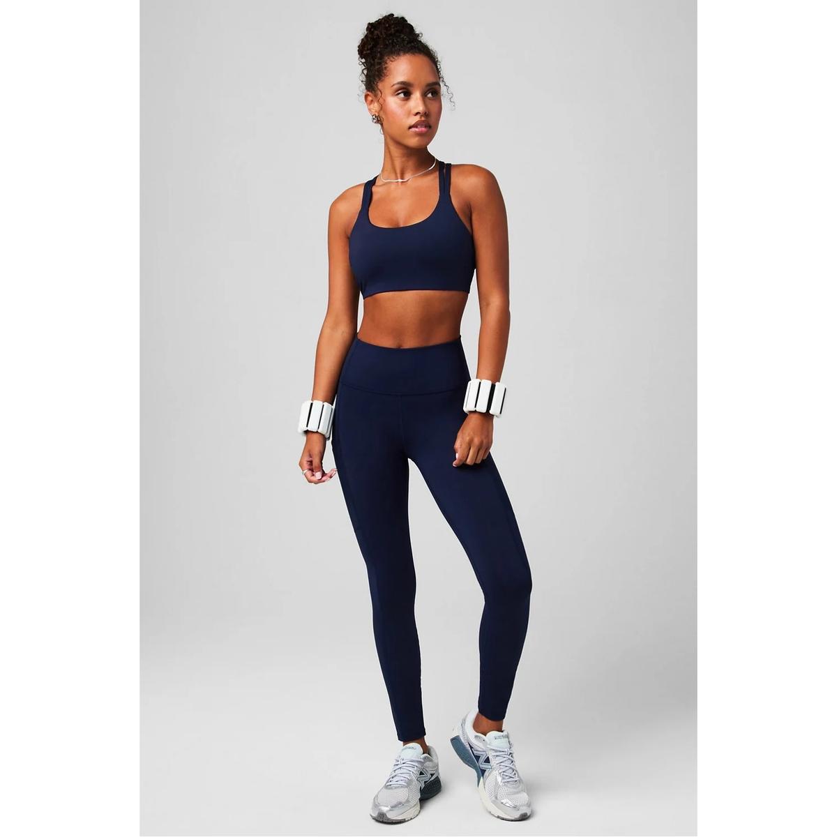 product/f/a/fabletics_lg1937944-4846_deep-navy_4.jpg