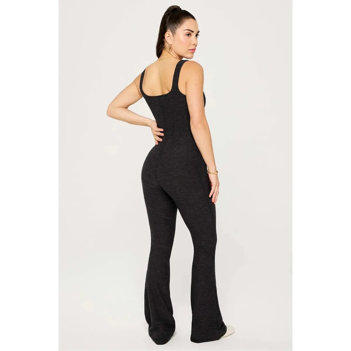 product/f/a/fabletics_on2500502-0707_black-heather_2.jpg