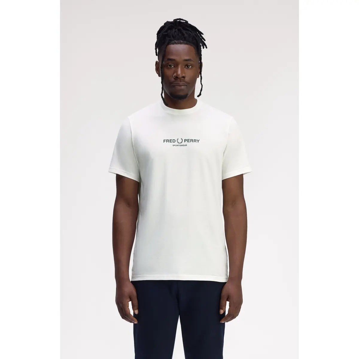 product/f/r/fred-perry_fpm1367-129_blanc-neige_3.jpg