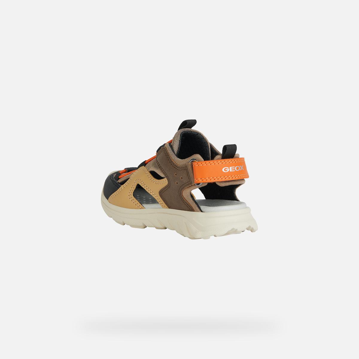 product/g/e/geox_j45f1e_0me15_c6218_brown-dk-beige_5.jpg