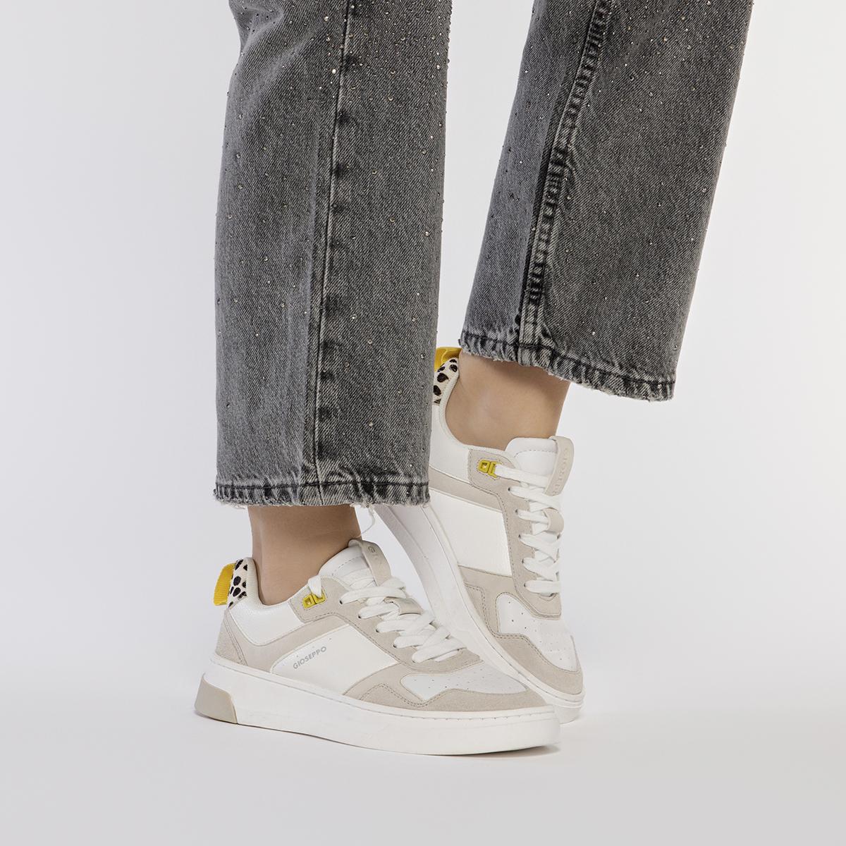 product/g/i/gioseppo_72187-p-off-white_12-nw042424.jpg