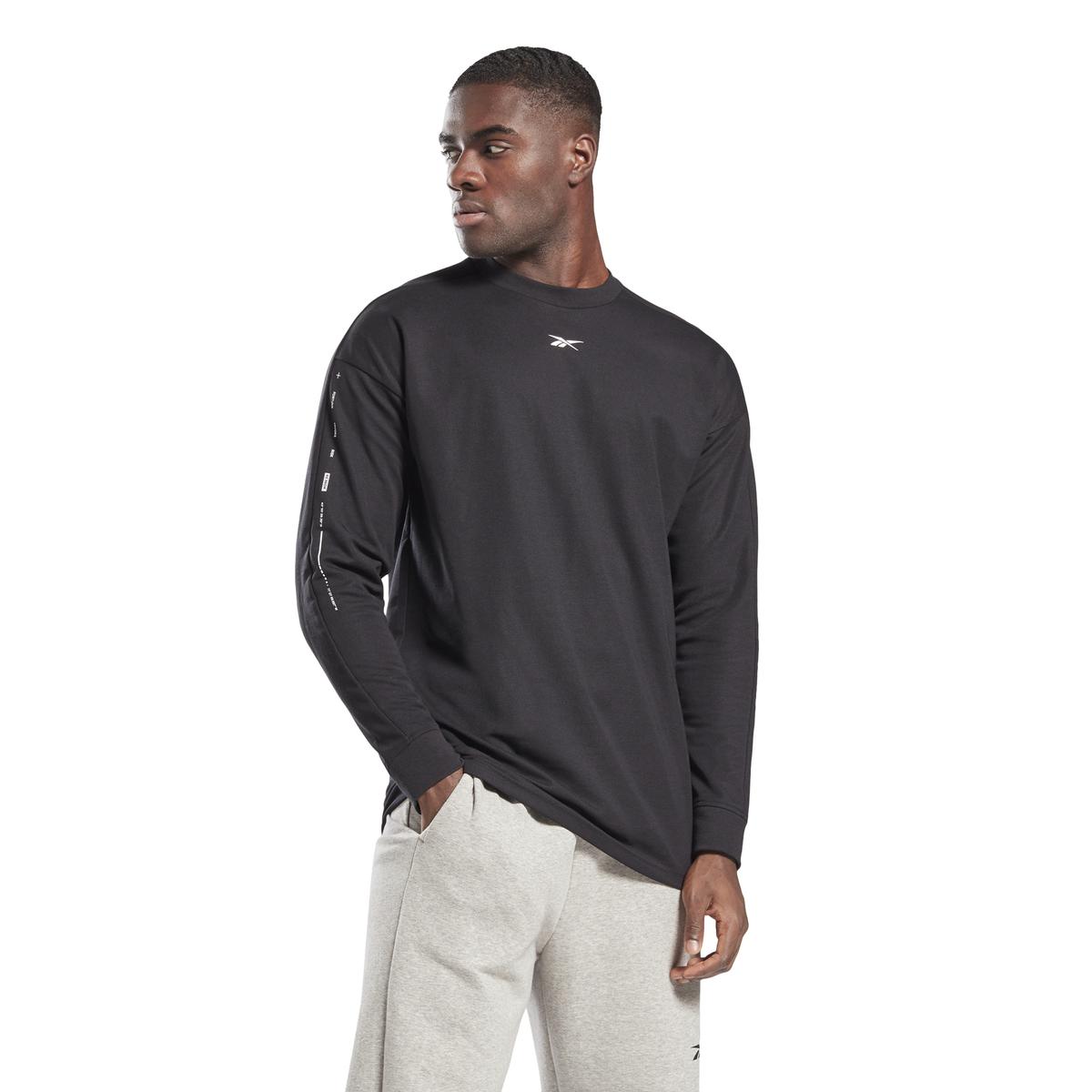 product/g/n/gn9267_app_on-model_standard_white.jpg
