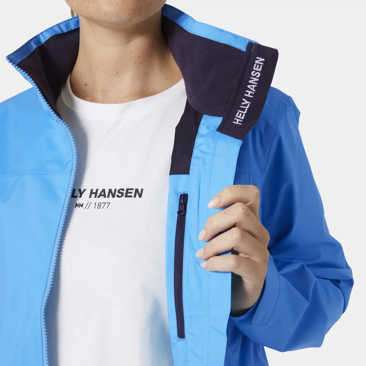 product/h/e/helly-hansen_34450-645_cyan_3.jpg