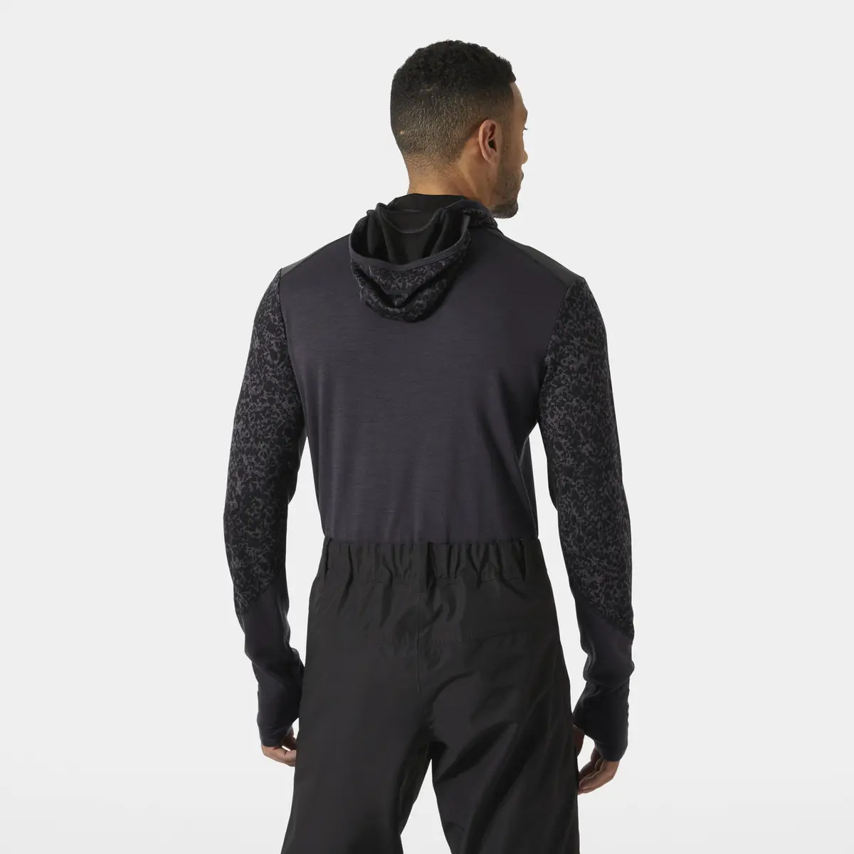 product/h/e/helly-hansen_49497-660_black-grape-arc-reflect-ao_3.jpg