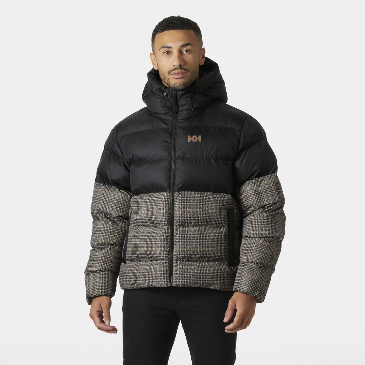 product/h/e/helly-hansen_53449-757_pebble-broxburn-plaid-aop_5.jpg