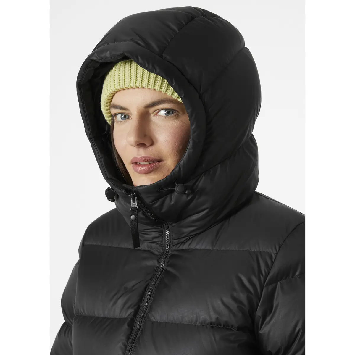product/h/e/helly-hansen_53818-990_2-nw0224.jpg