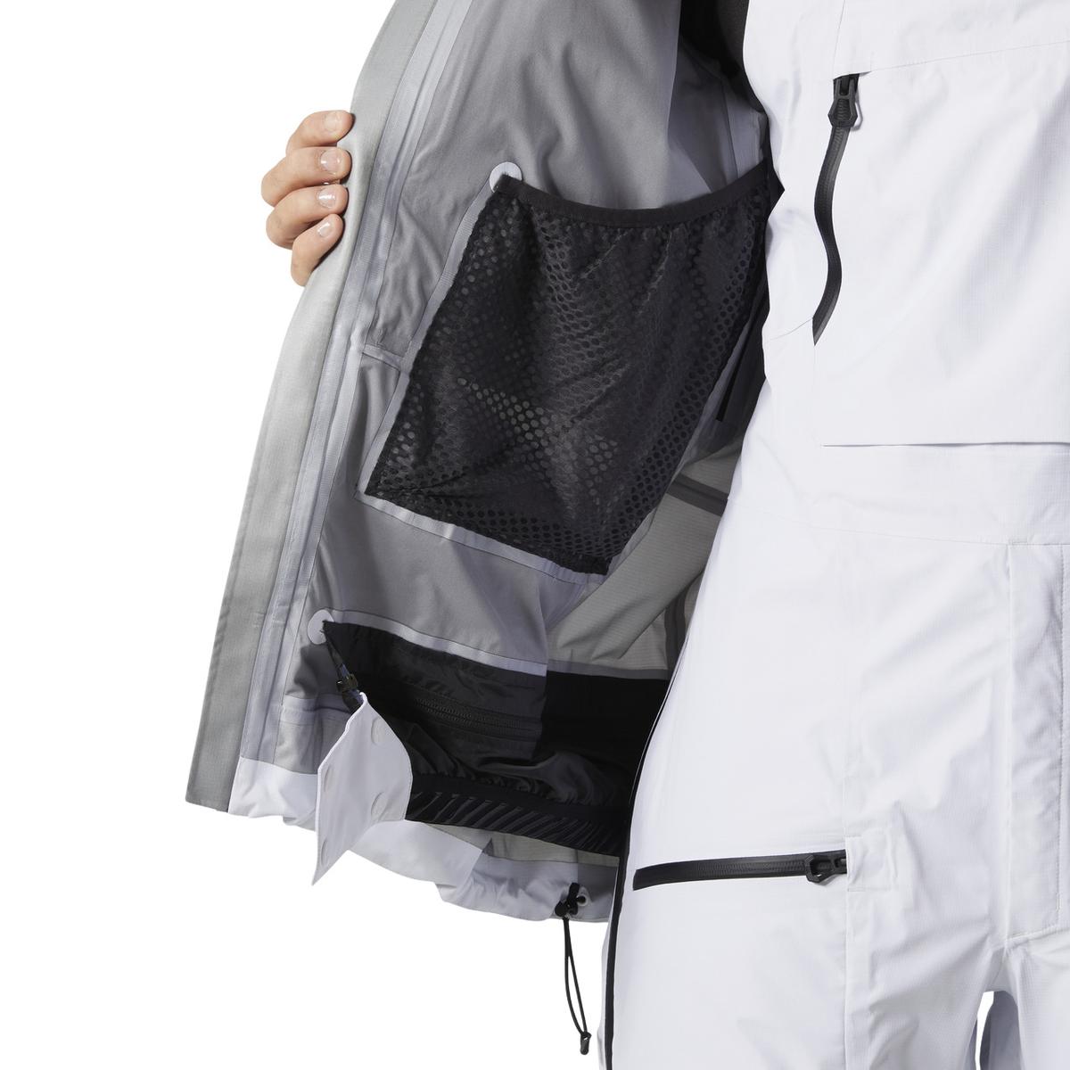 product/h/e/helly-hansen_66055-001_white_2.jpg