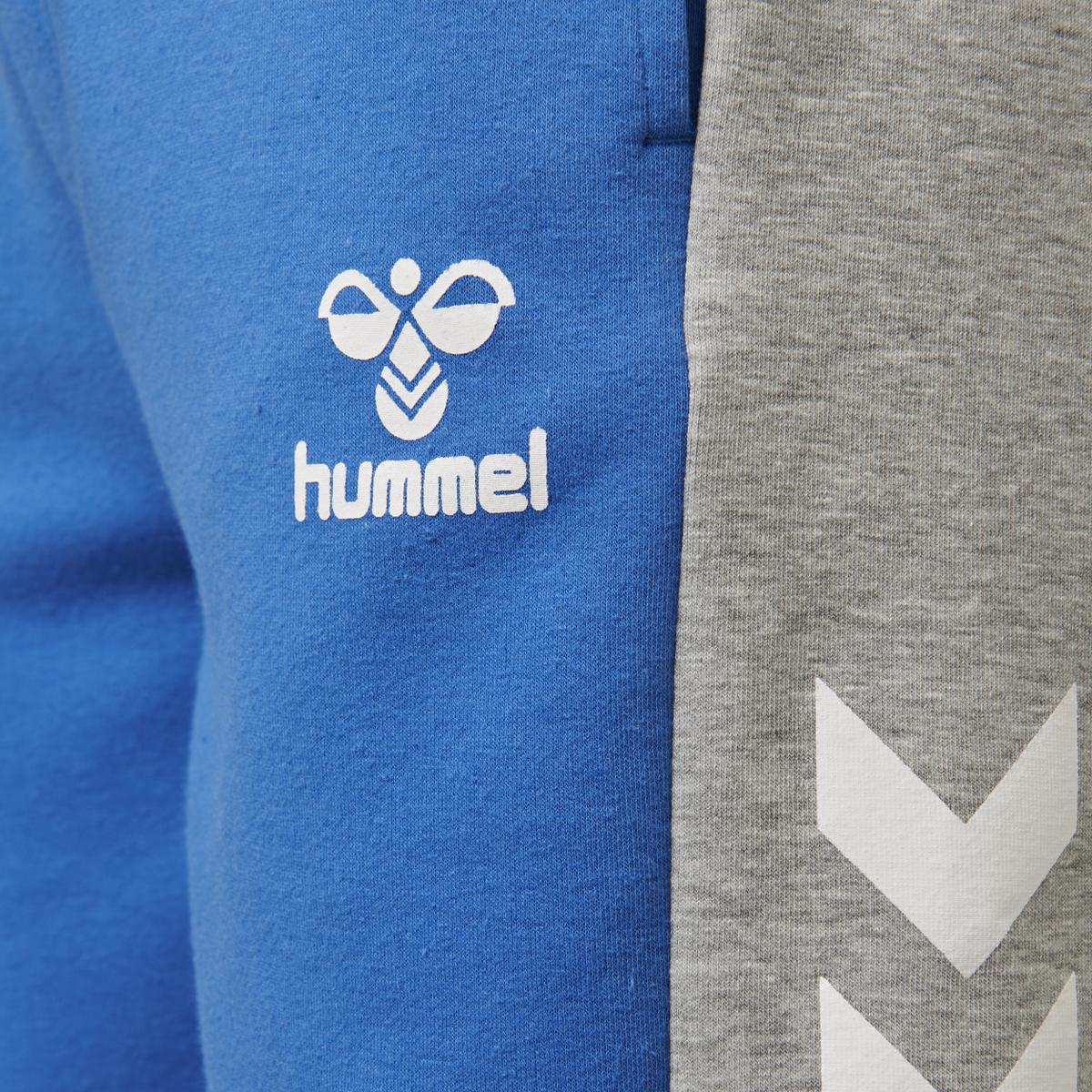 product/h/u/hummel_202930-7010_3_hm.jpg