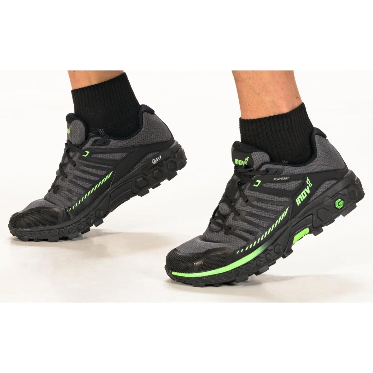 product/i/n/inov8-001079-bkgr-m-01-noir-4.jpg