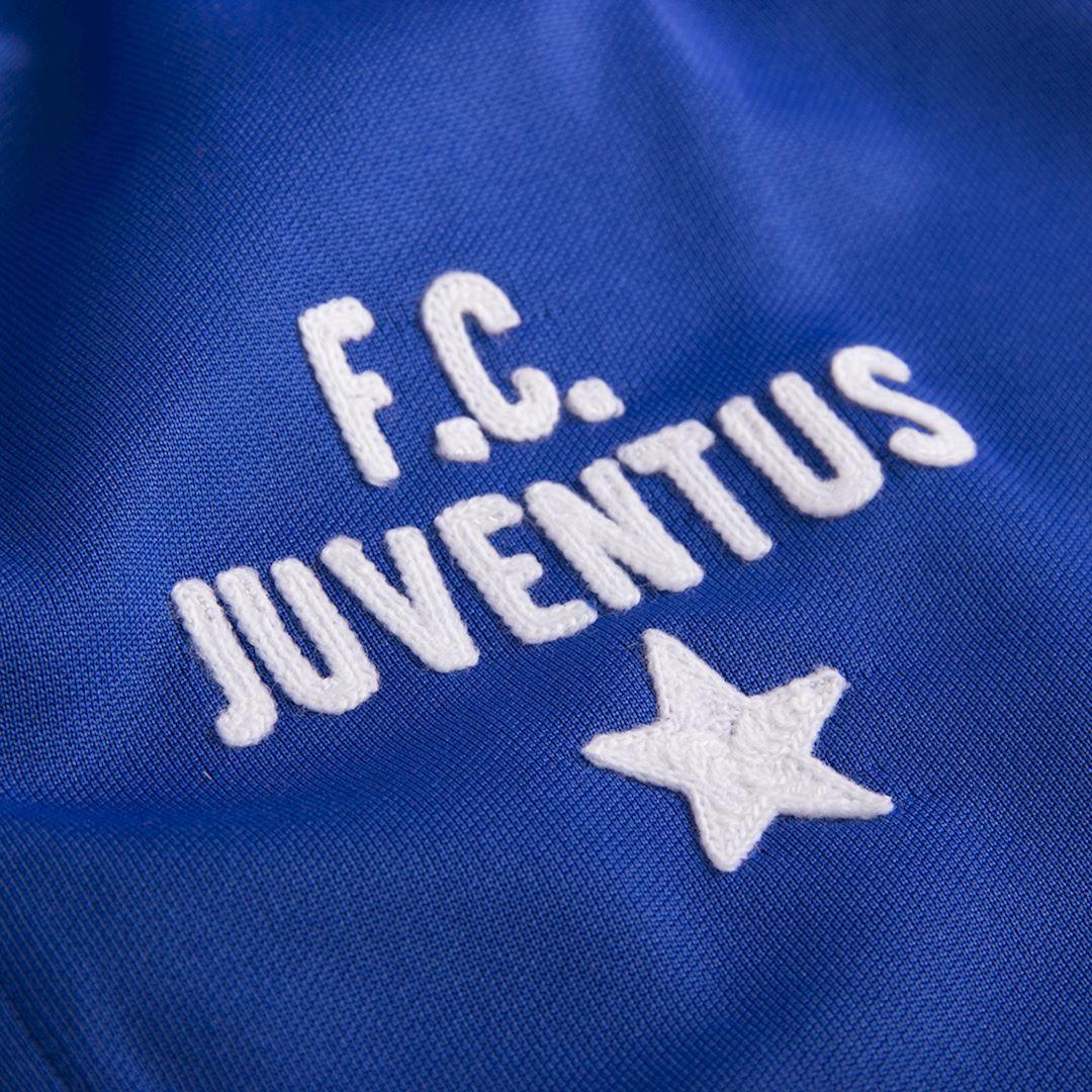 product/j/u/juventus-fc-1975-76-retro-football-jacket-blue-4450.jpg
