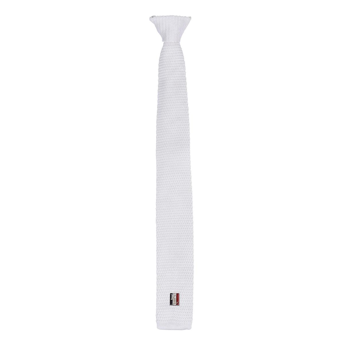 product/k/i/kingsland_1000106611-6000_white_1.jpg