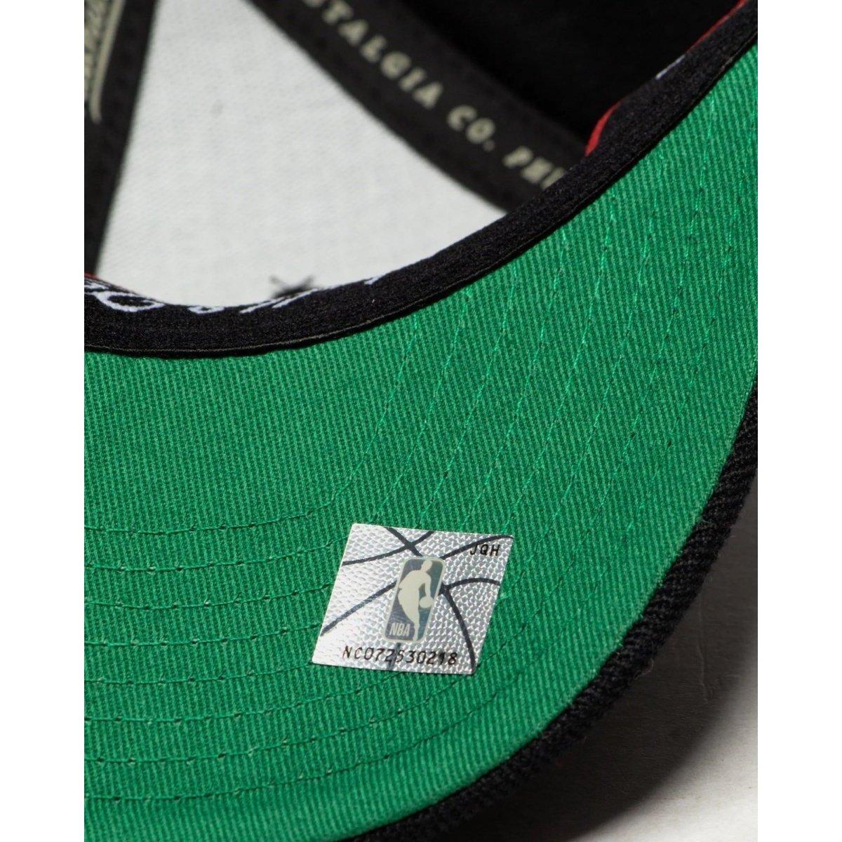 product/m/i/mitchell-ness_hhssintl102-bneyypppblck_black-green_4.jpg