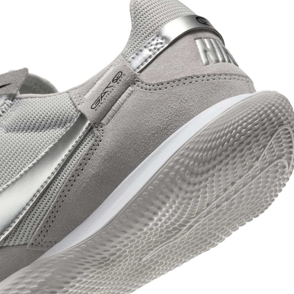 product/n/i/nike-dc8466-005-lt-smoke-grey-metallic-silver-8.jpg
