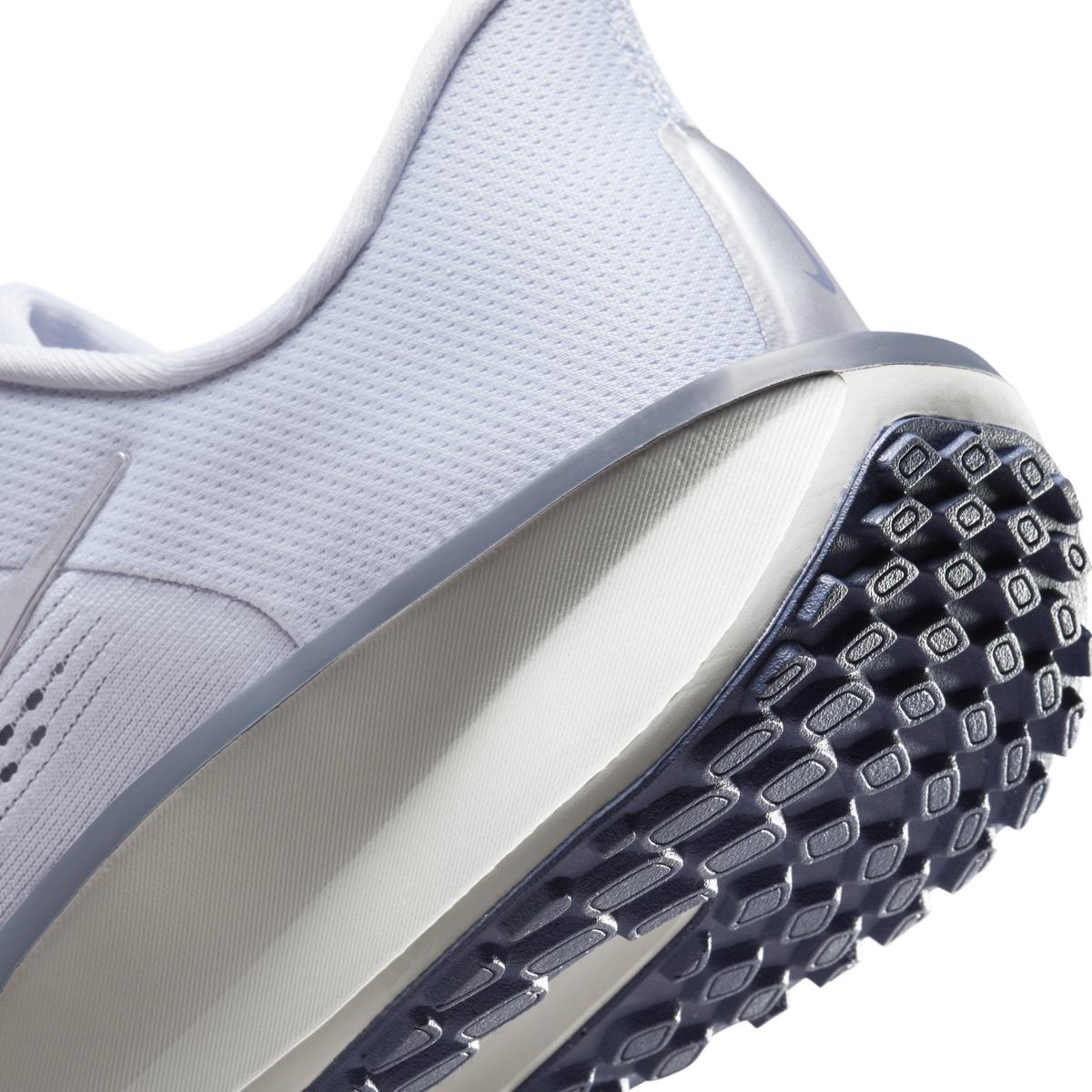 product/n/i/nike-fd6034-010-football-grey-metallic-silver-10.jpg