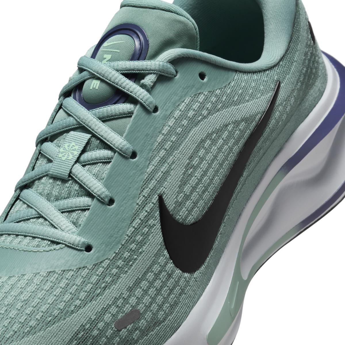 product/n/i/nike-fn0228-010-cannon-black-sanded-purple-pure-platinum-10.jpg