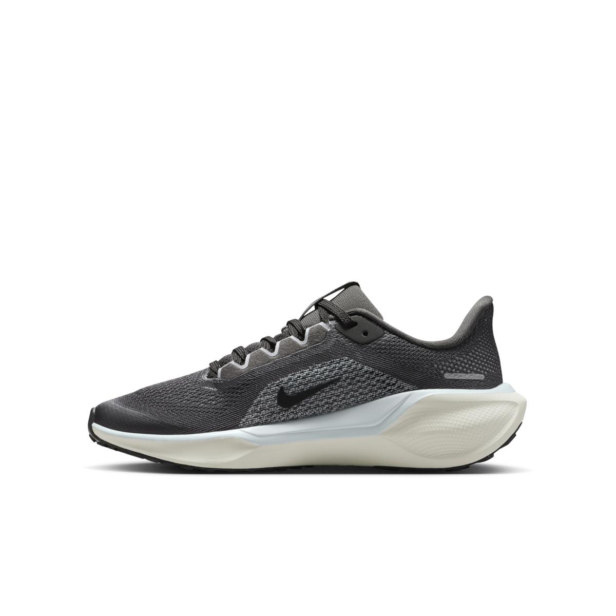 product/n/i/nike-fn5041-201-medium-ash-black-pure-platinum-12.jpg