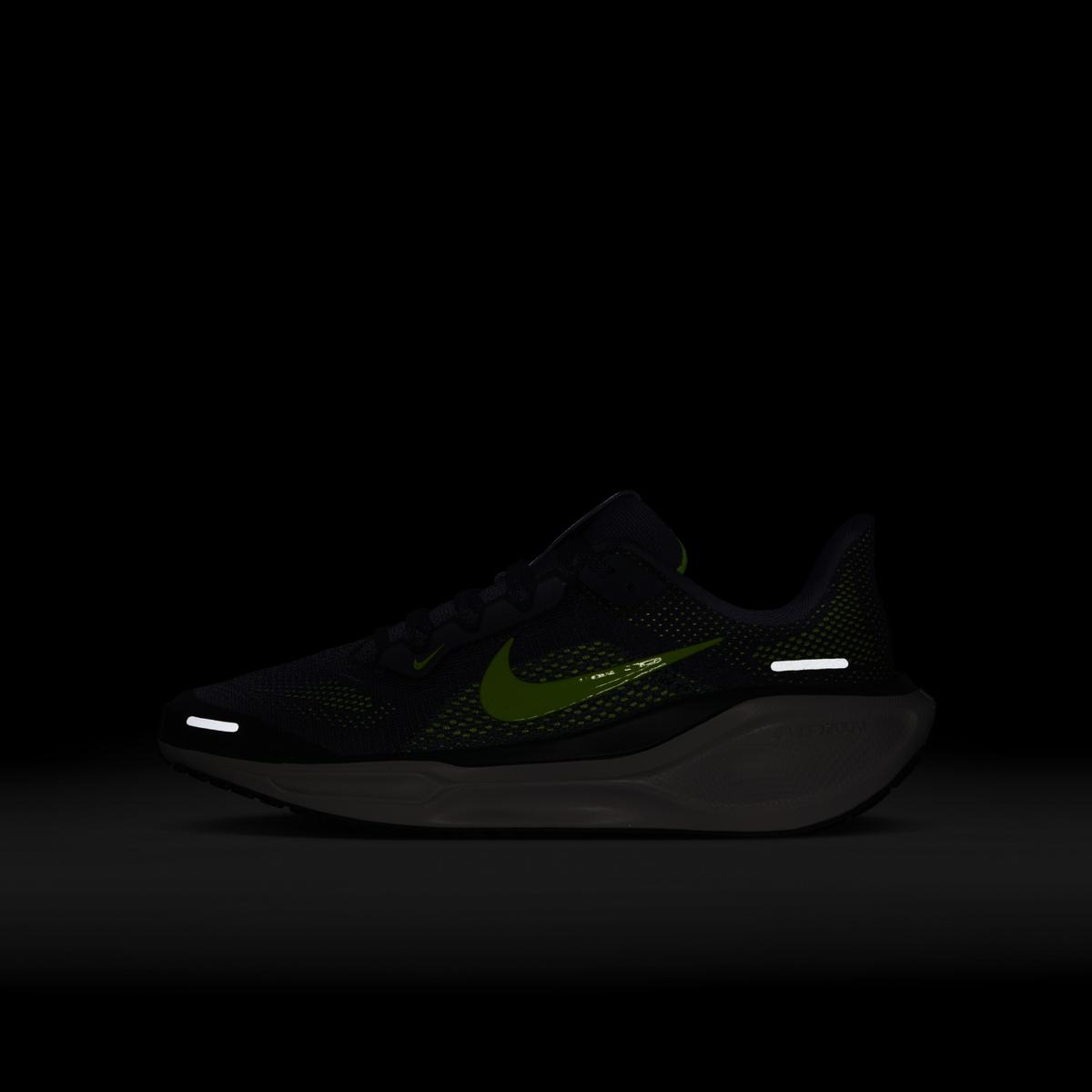 product/n/i/nike-fn5041-501-sanded-purple-volt-seaweed-cannon-7.jpg