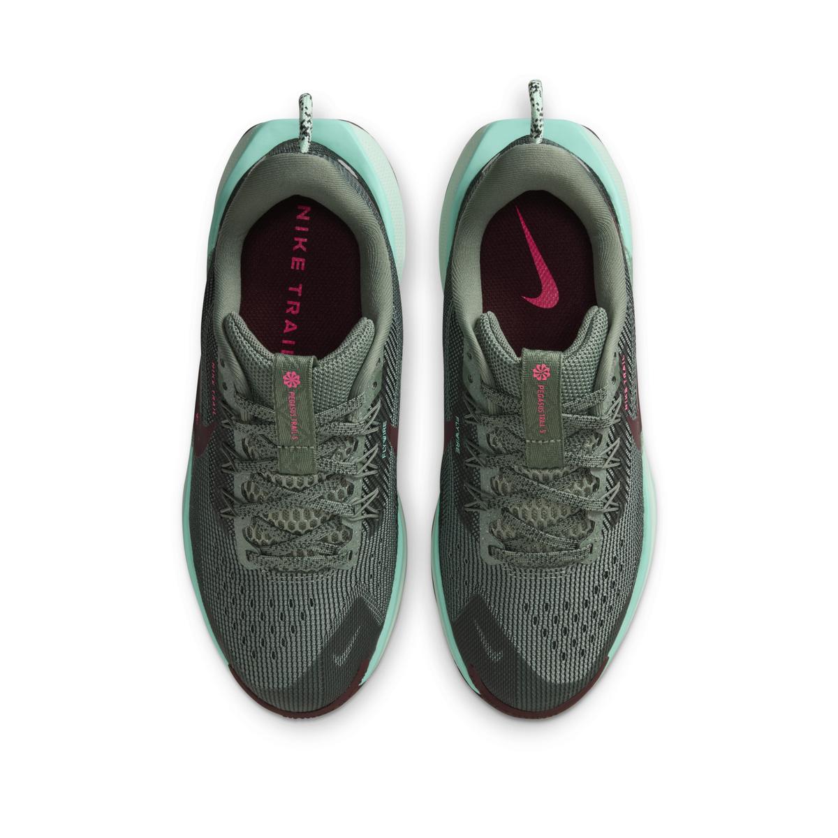 product/n/i/nike-fv5638-301-clay-green-mint-foam-bleached-turq-10.jpg