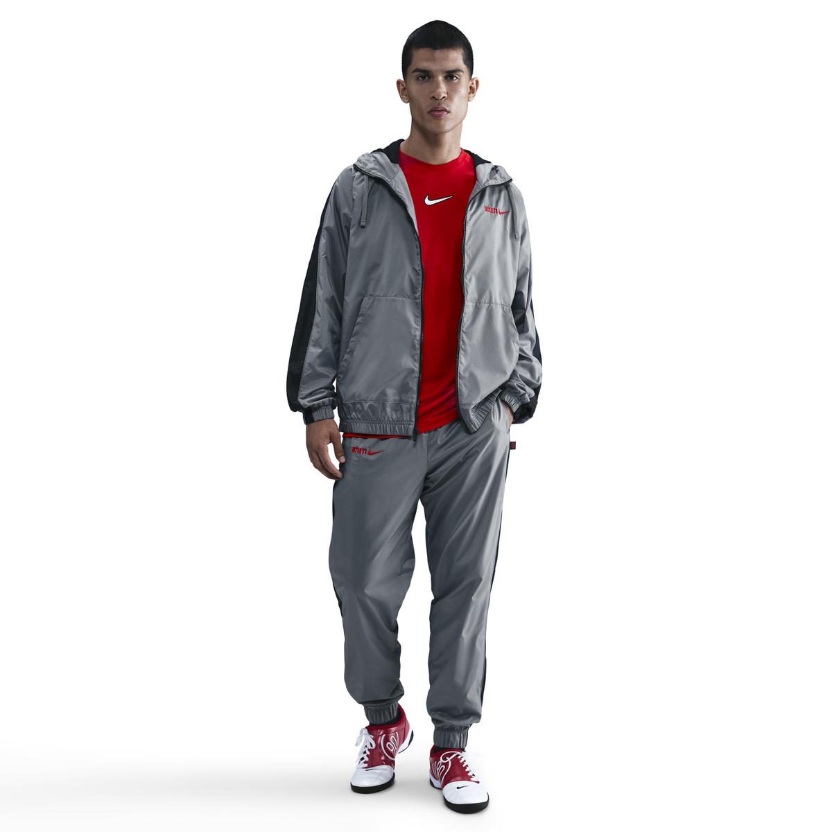 product/n/i/nike-hm2960-084-smoke-grey-noir-sport-red-4.jpg