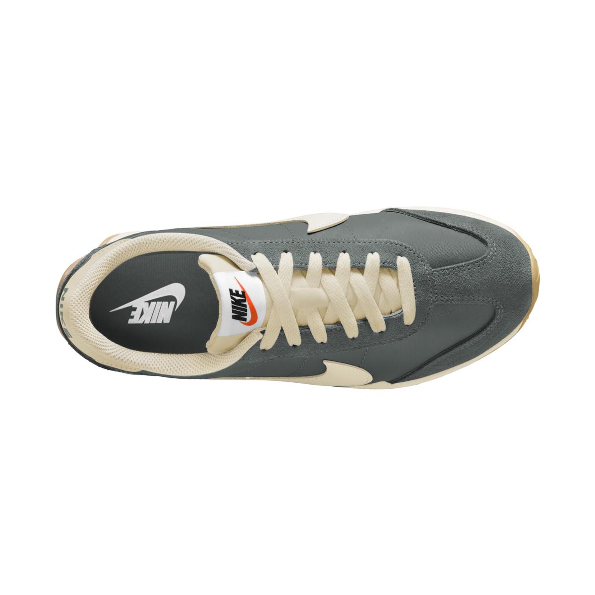 product/n/i/nike-hm4771-300-vintage-green-pale-ivory-gum-light-brown-4.jpg