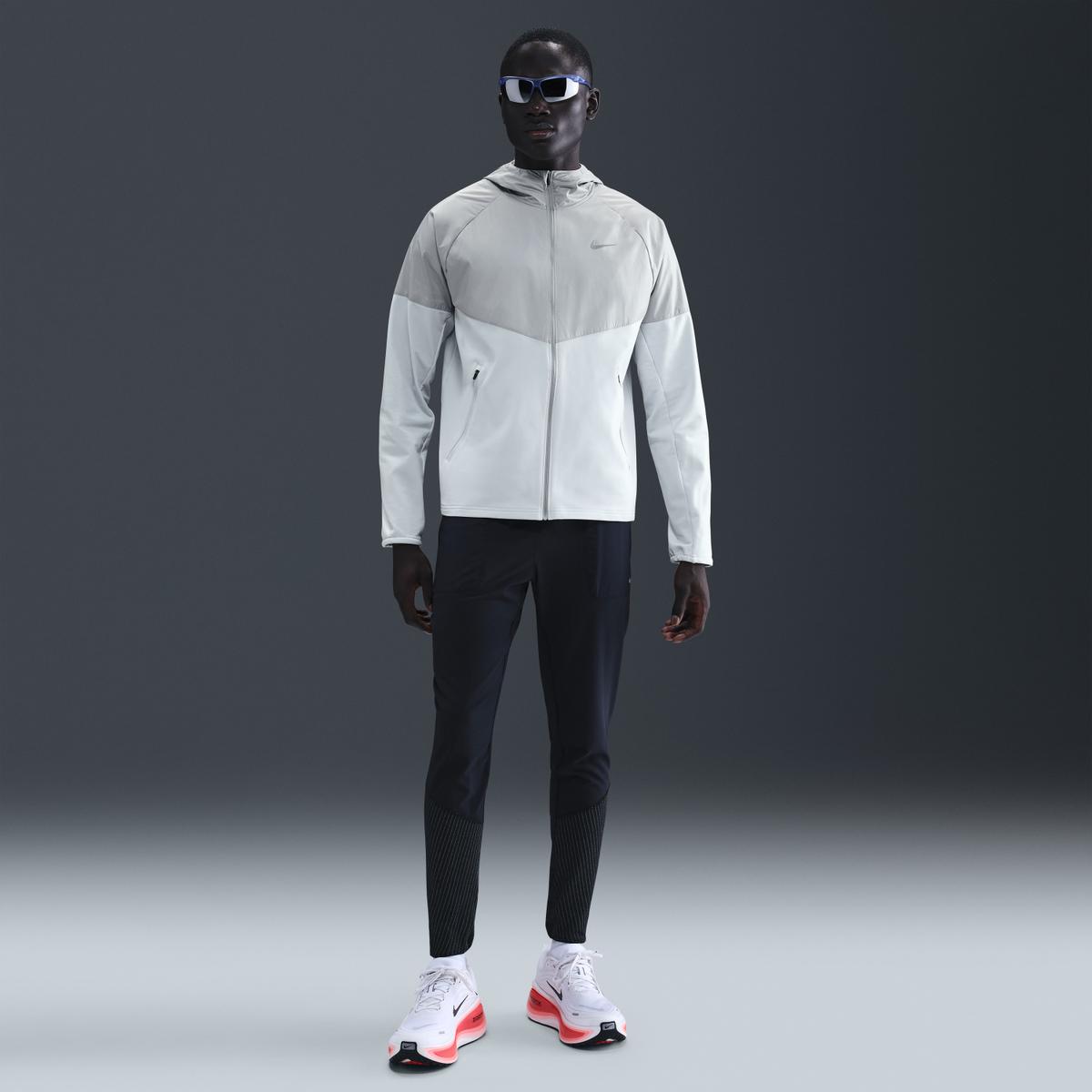 product/n/i/nike-hv2669-043-pure-platinum-reflective-silv-4.jpg