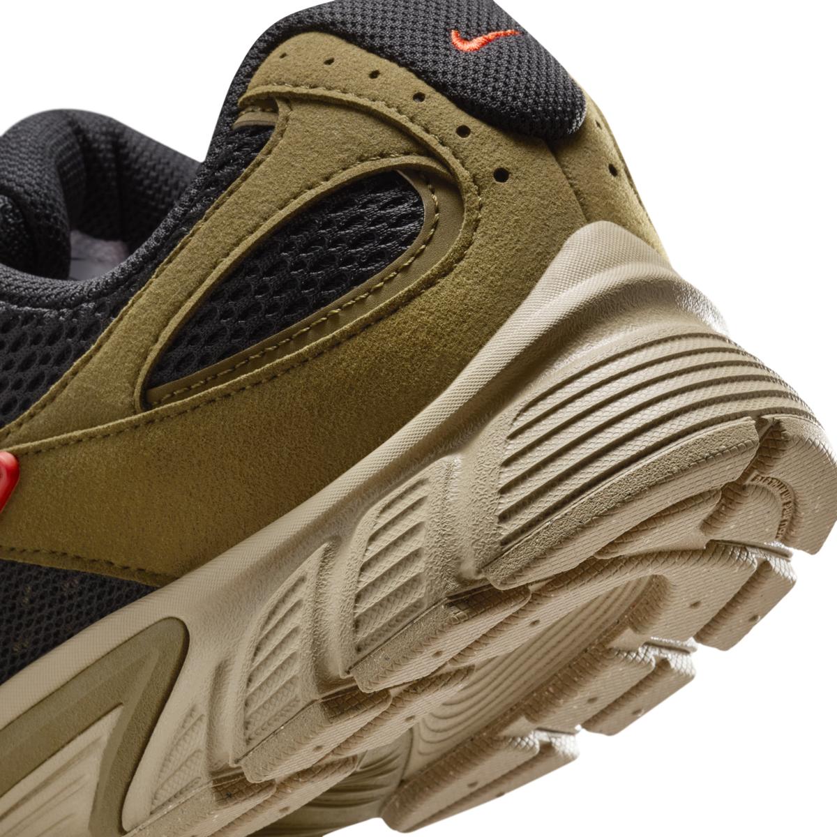 product/n/i/nike-ii6292-002-noir-olive-flak-parachute-beige-noir-7.jpg